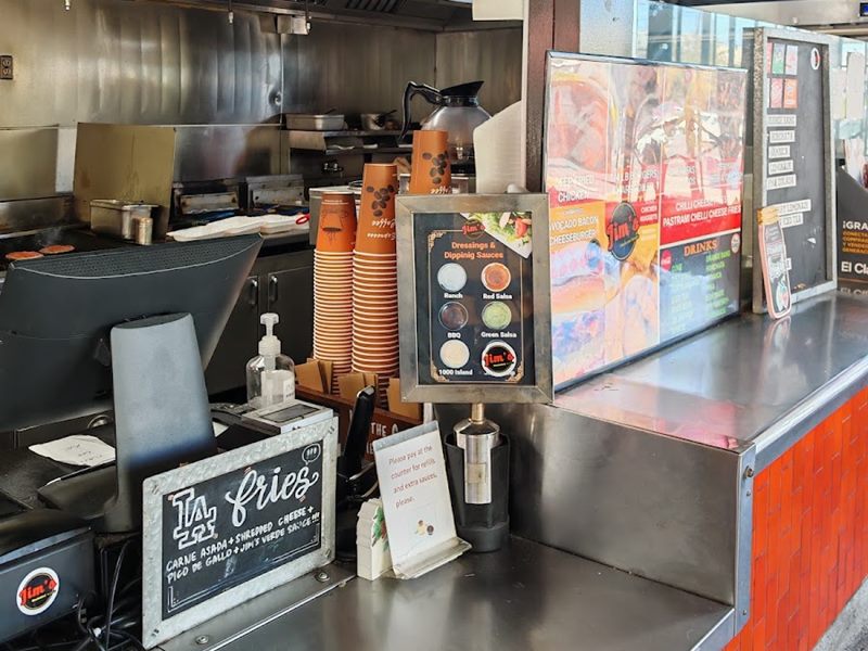 Jim's Burgers interior